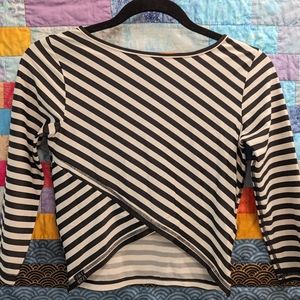 Diamond Crop Surf Rashguard by Salt Gypsy Size Small